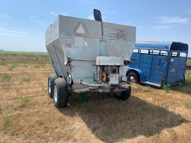 cenex-spreader-image-8