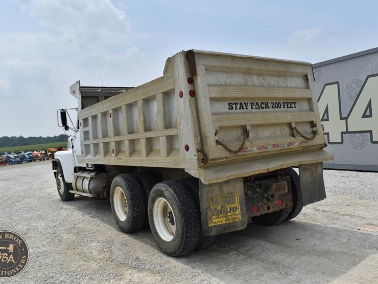 1986-ford-ltl9000-image-87