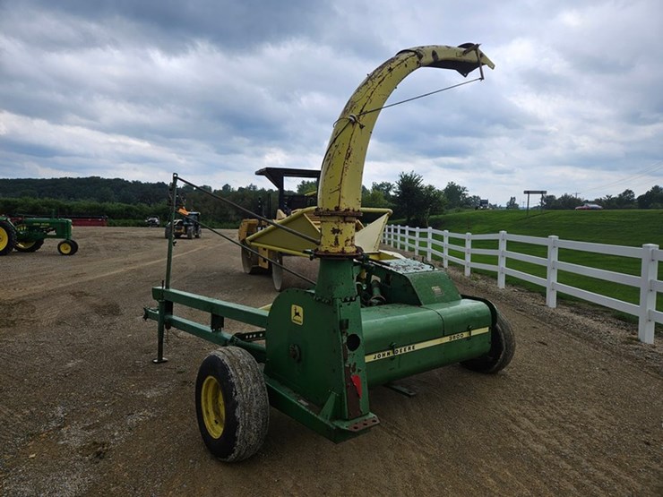 john-deere-3800-image-3