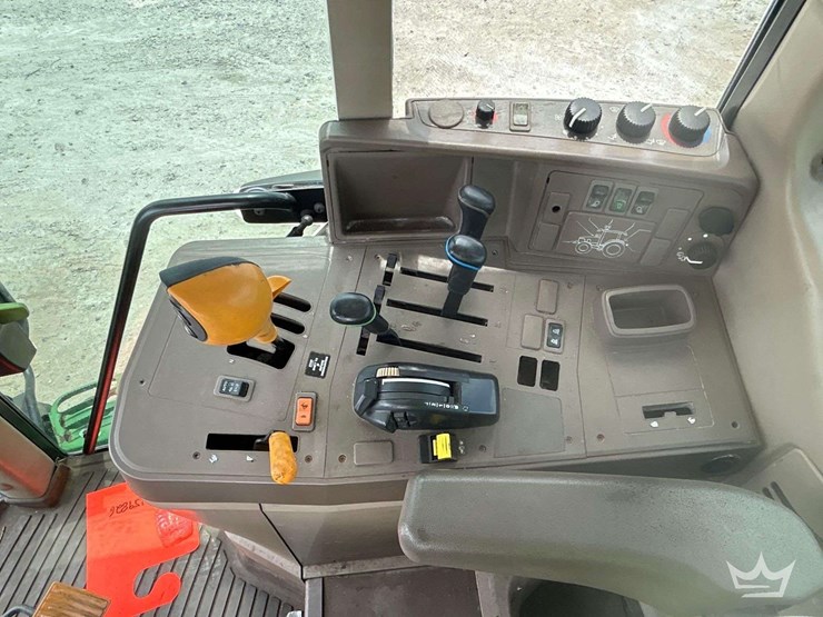 2014-john-deere-6125m-image-22