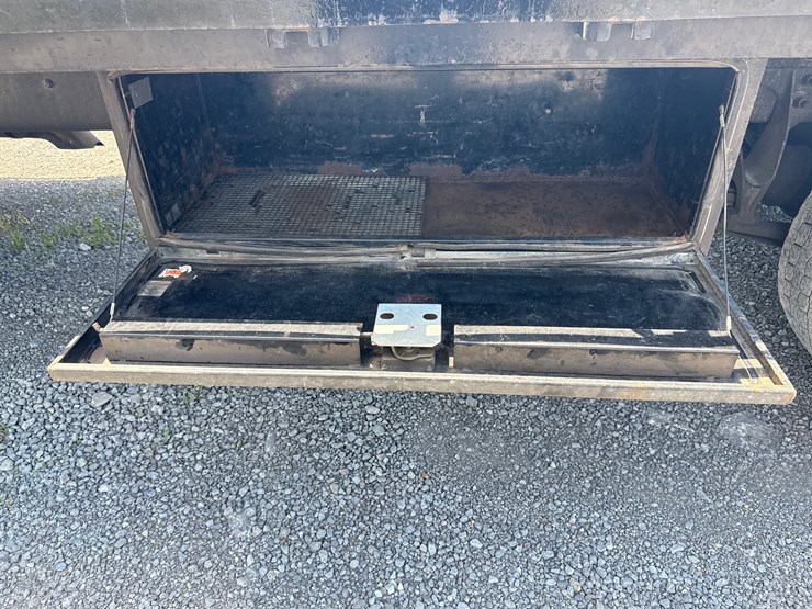 2008-international-durastar-4300-image-17