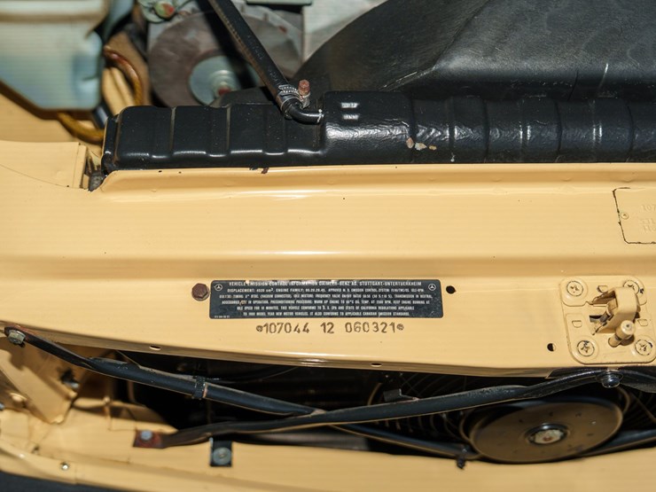 #122-•-offered-at-no-reserve-|-1980-mercedes-benz-450sl-convertible-image-64