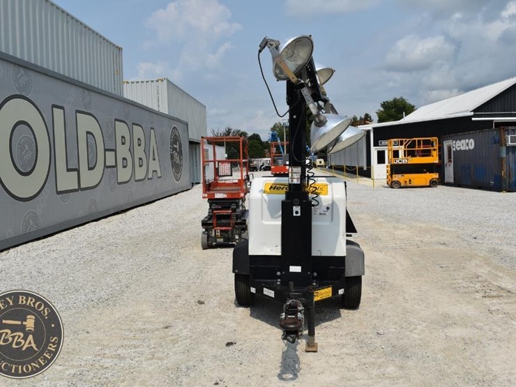 2019-allmand-bros-night-lite-nlv-k1005c-46506-image-8