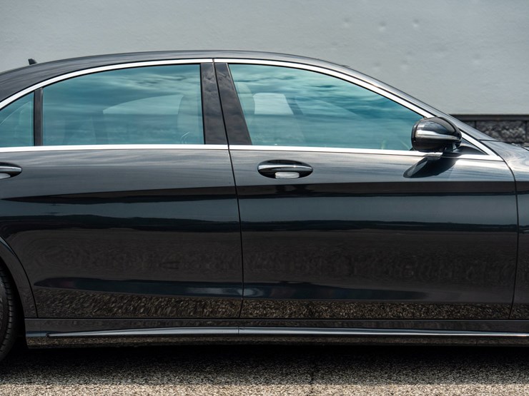 #103-•-2020-mercedes-benz-s560-sedan-image-11