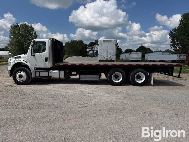 2016-freightliner-m2-t/a-6x4-flatbed-truck-image-8