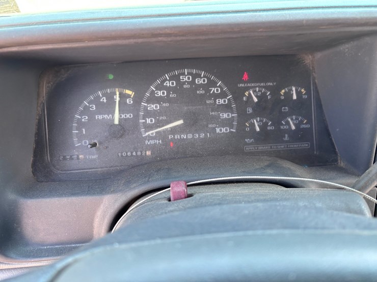 1996-gmc-sierra-2500-image-9