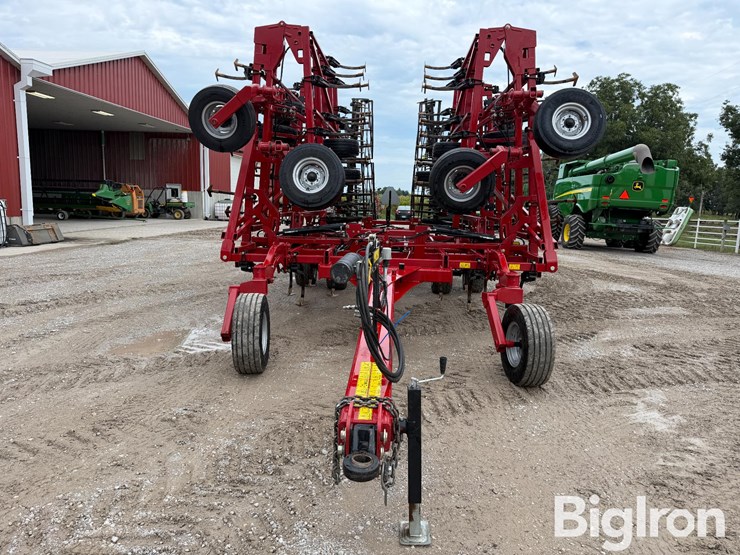2022-case-ih-2022-image-2