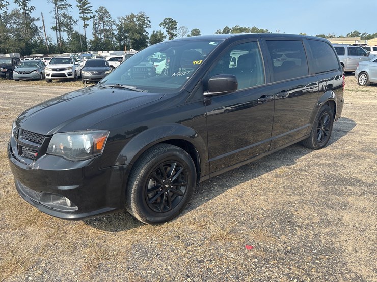 2019-dodge-grand-caravan-image-1