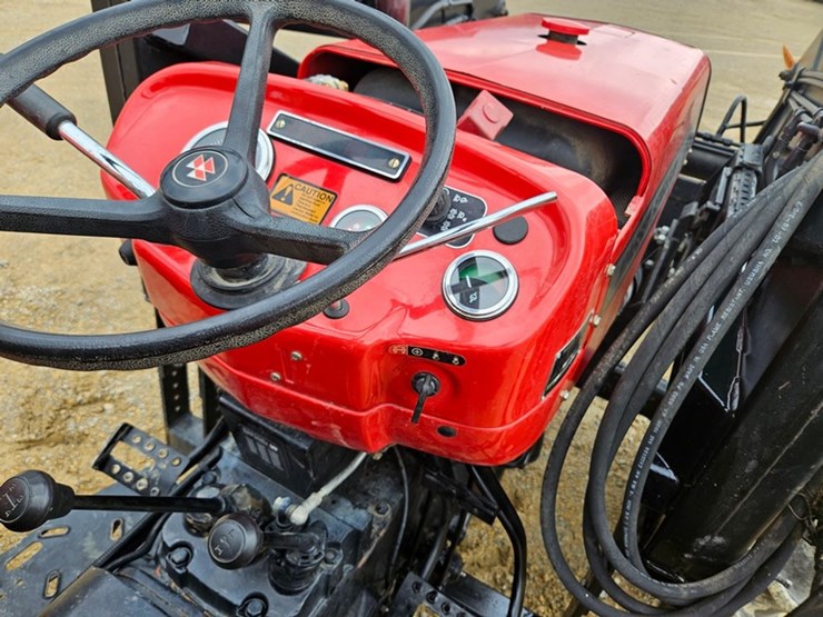 massey-ferguson-263-image-40