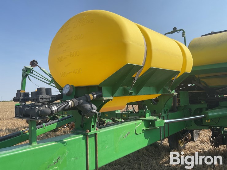 2006-john-deere-1770nt-image-9