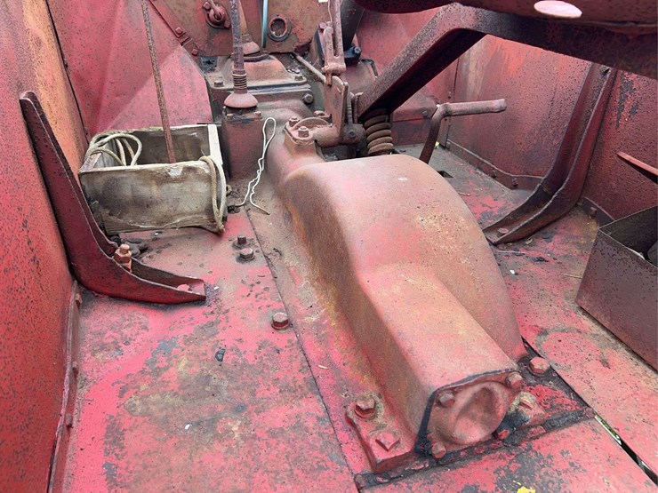 mccormick-deering-wk-40-image-36