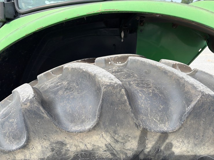 john-deere-6230-image-4
