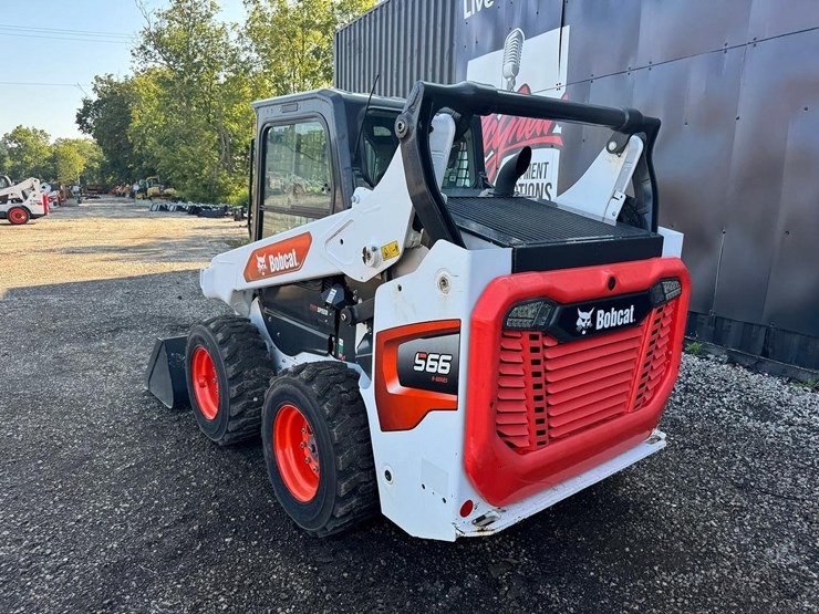 2021-bobcat-s66-image-4