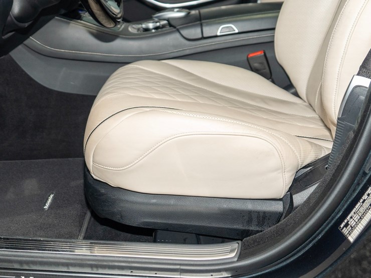 #103-•-2020-mercedes-benz-s560-sedan-image-87