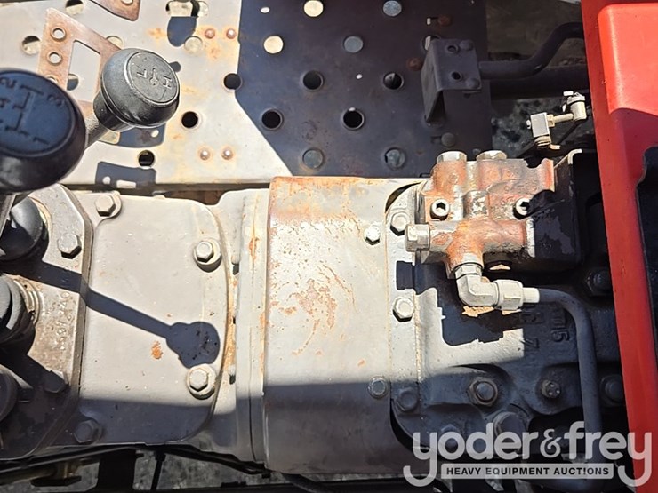 massey-ferguson-362-image-24