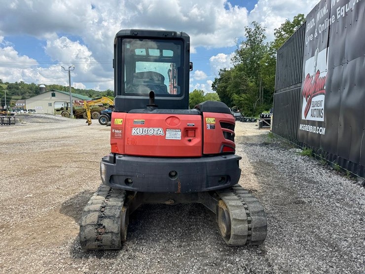 2017-kubota-u55-4-image-5