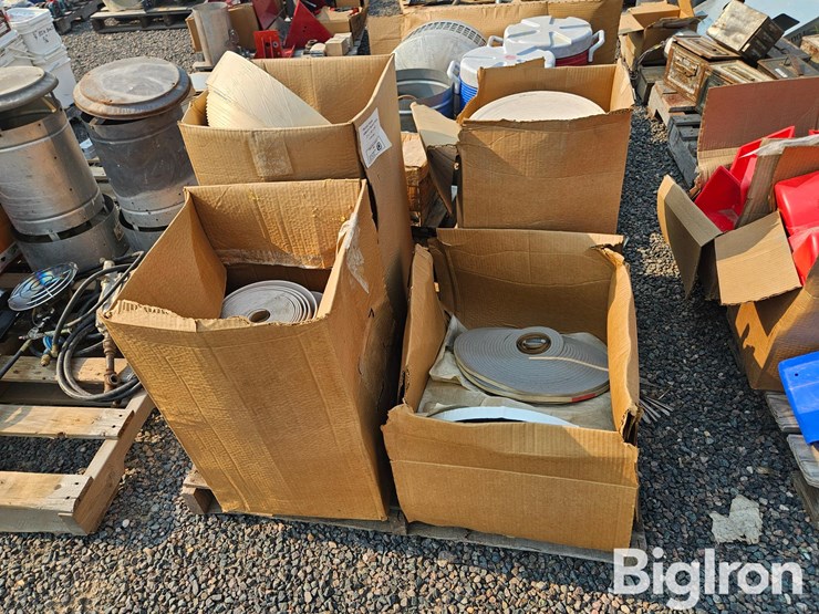 rolls-of-seal-plate-weather-strip-image-8