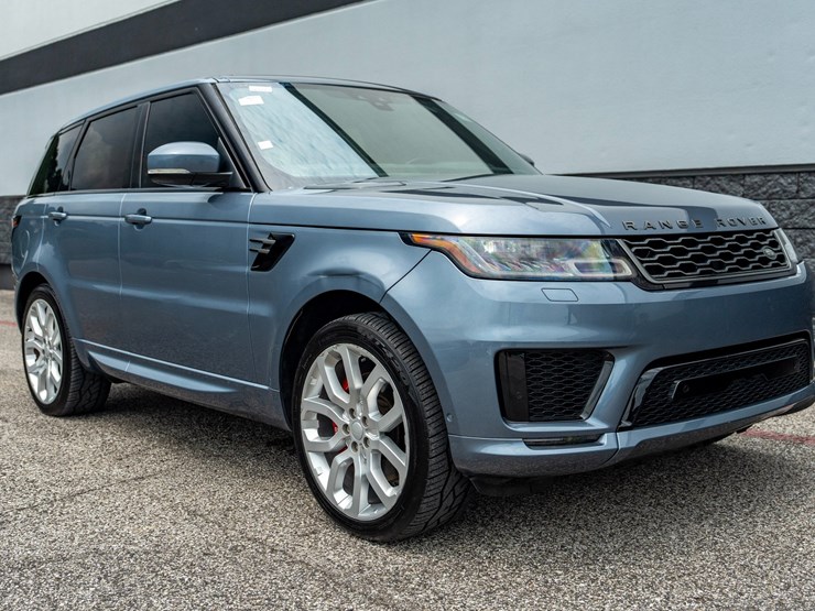 2022-land-rover-range-rover-image-3