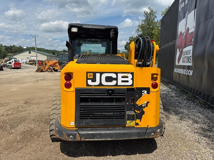 2024-jcb-3ts-8t-image-3