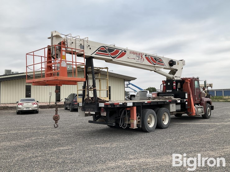 1993-freightliner-t/a-boom-truck-image-5