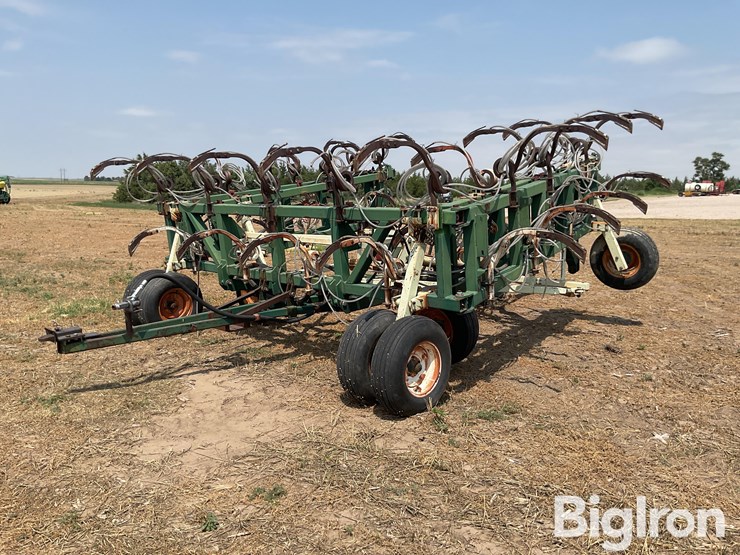 flex-king-anhydrous-ammonia-applicator-image-5