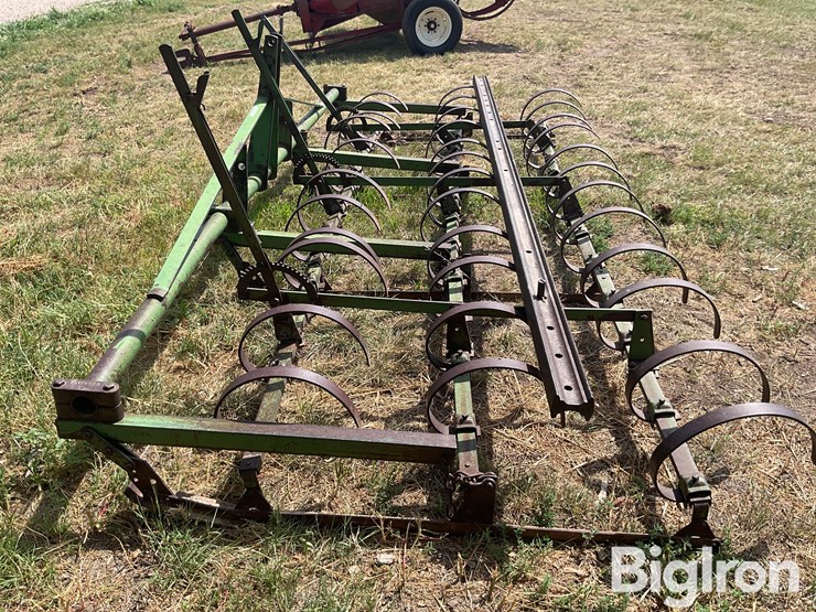 john-deere-3-pt-3-bar-spring-tooth-image-8