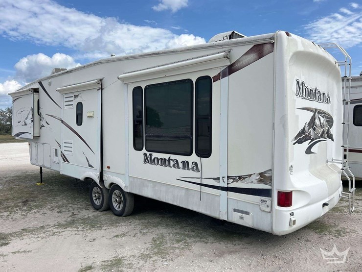 2007-keystone-montana-5th-wheel-t/a-travel-trailer.-image-4
