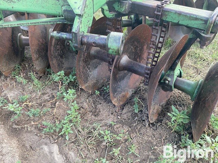 john-deere-tandem-disk-image-10