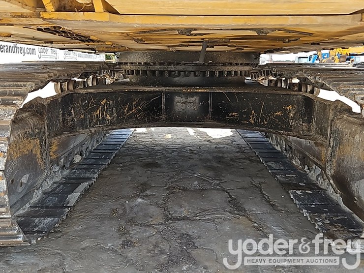 2015-caterpillar-336fl-image-24