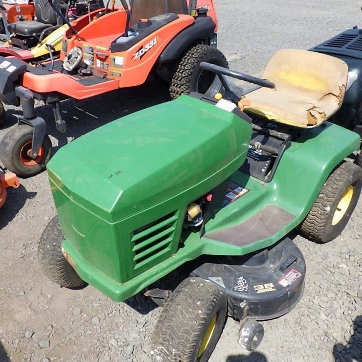 JOHN DEERE STX38