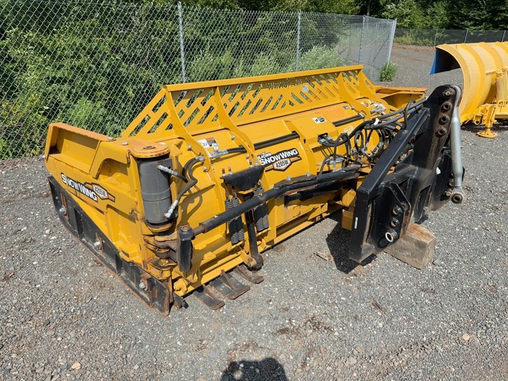 hla-snow-wing-4205w-snow-plow-image-2