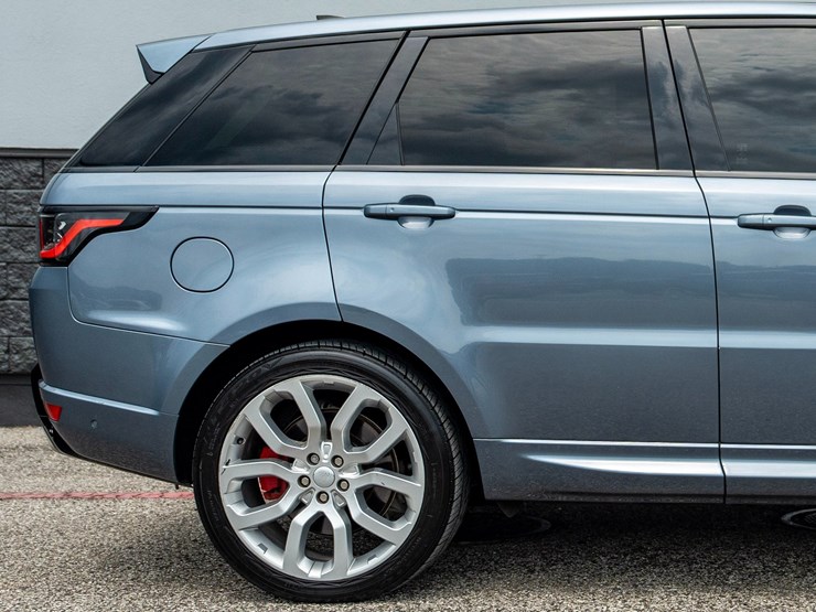 2022-land-rover-range-rover-image-9