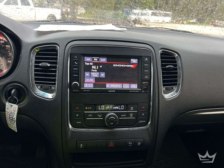 2013-dodge-durango-image-19