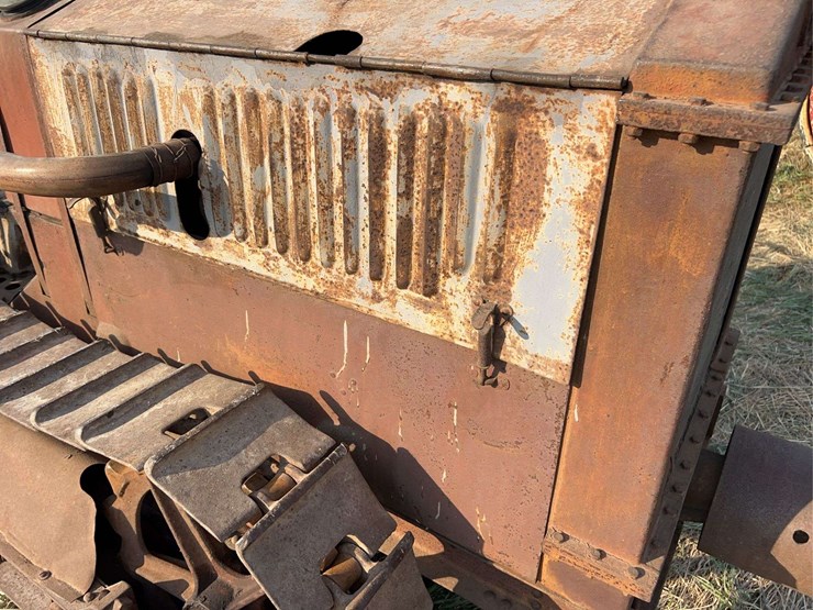 cletrac-model-k-crawler-image-13