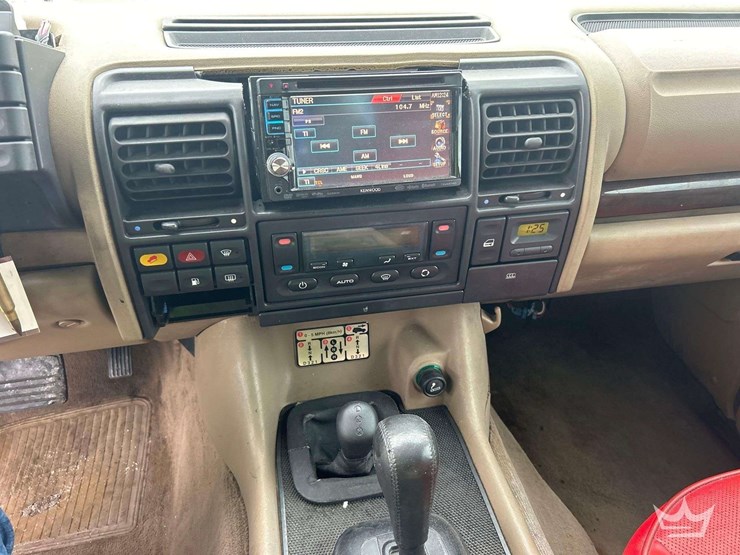 2000-land-rover-discovery-ii-image-18