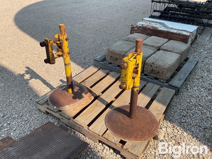 jack-stands-image-1