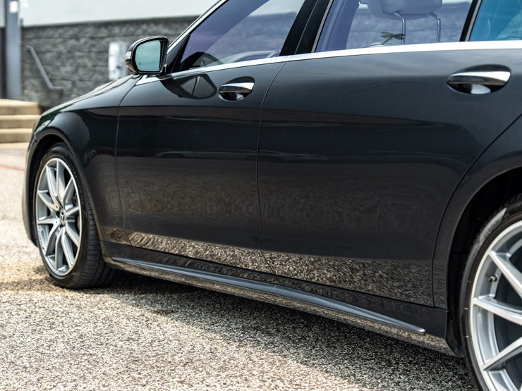 #103-•-2020-mercedes-benz-s560-sedan-image-35