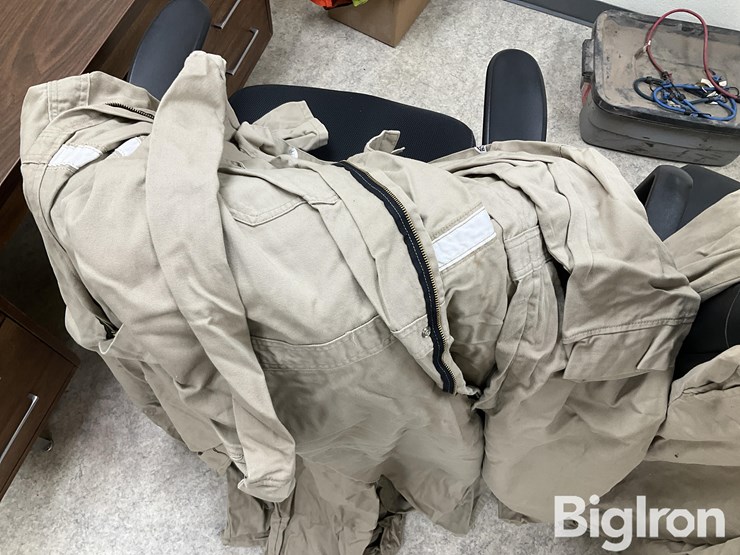 fr-coveralls-image-9