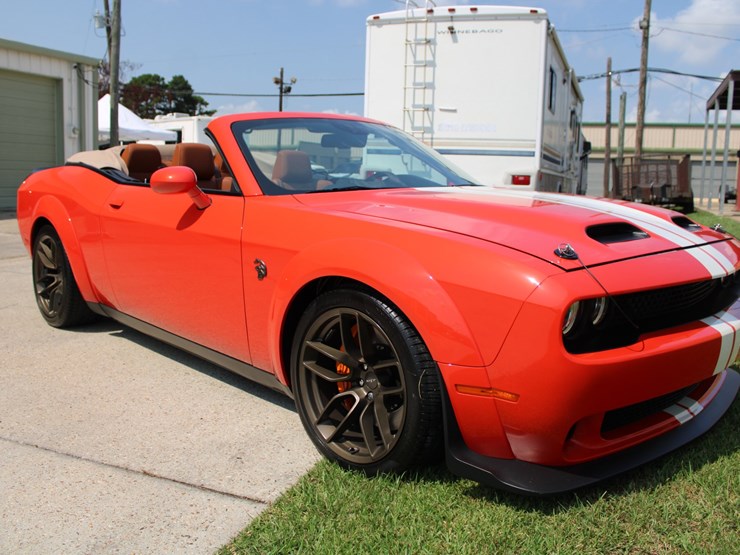 #104-•-offered-at-no-reserve-|-2020-dodge-challenger-srt-hellcat-convertible-image-1
