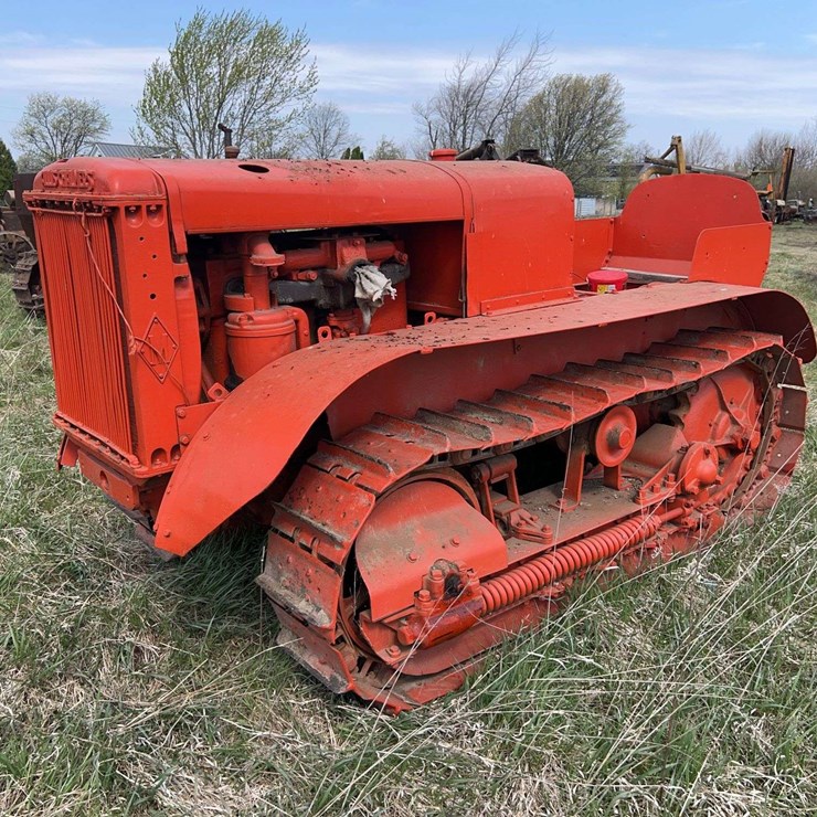 Allis Chalmers M