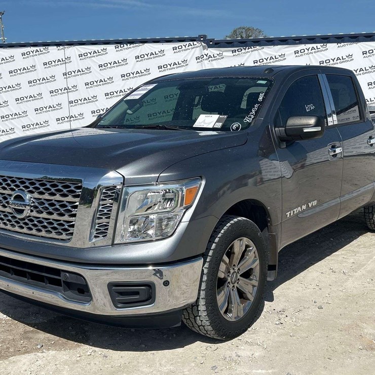 2018 NISSAN TITAN