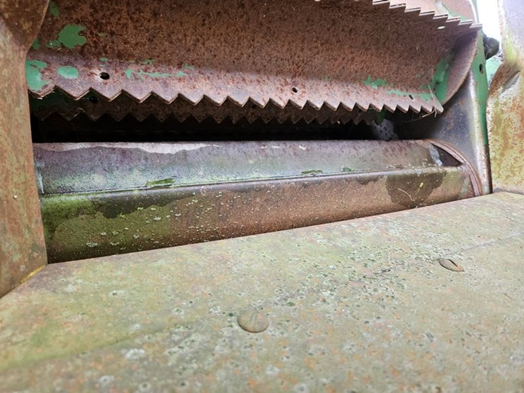 john-deere-3800-image-15