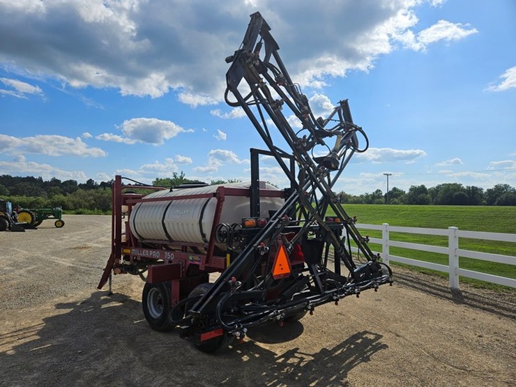 miller-pro-750-image-3