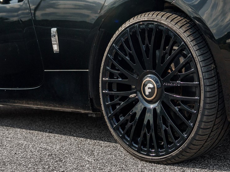 #120-•-offered-at-no-reserve-|-2015-rolls-royce-wraith-coupe-image-12