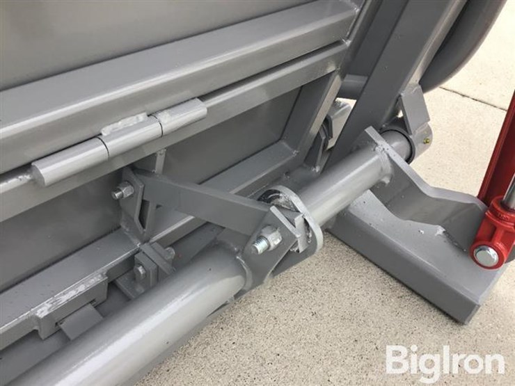 2026-bowman-2800-medium-duty-hydraulic-squeeze/head-cattle-chute-image-20