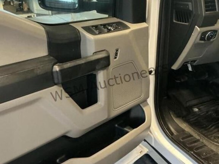 2019-ford-f350-image-23