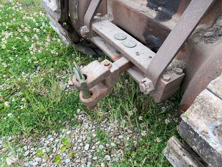 cletrac-25-crawler-image-29