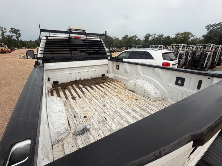 2017-ford-f250-image-10
