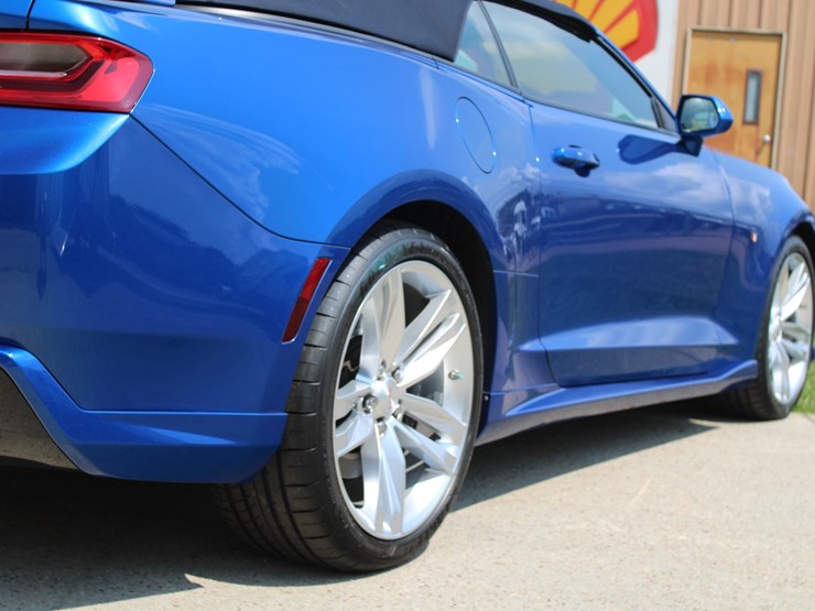 #147-•-offered-at-no-reserve-|-2017-camaro-ss-convertible-image-15