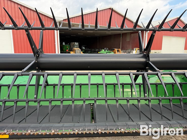 2017-john-deere-635-image-10